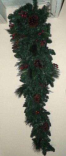 Two frontgate holiday - two, 5'