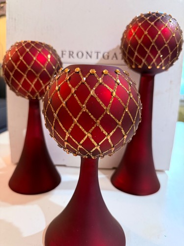 Frontgate holiday glass candle - holiday,
